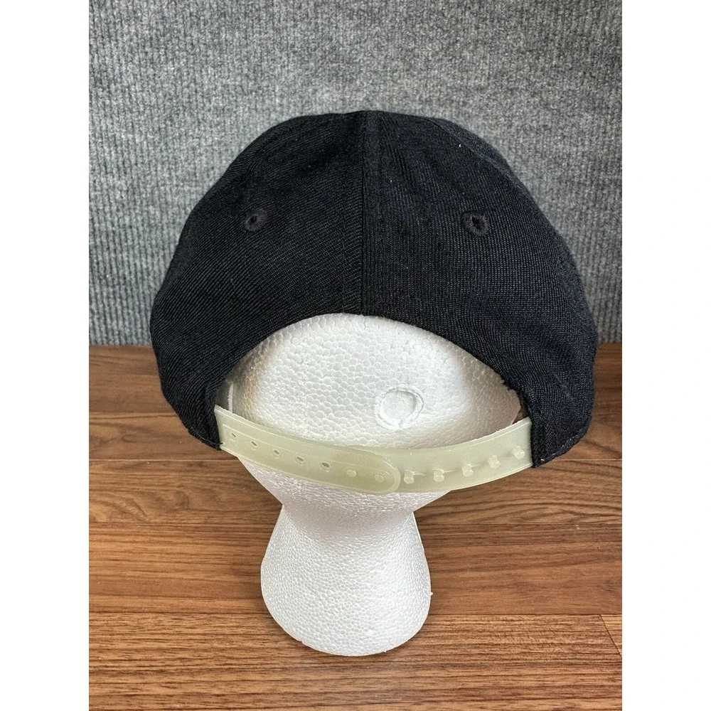 Nike Hat Cap Strapback Youth Size 4-7 Black Adjustable Embroidered Swoosh